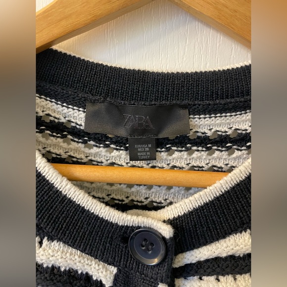 Ruffled Striped Knit Cardigan - Picture 6 of 8